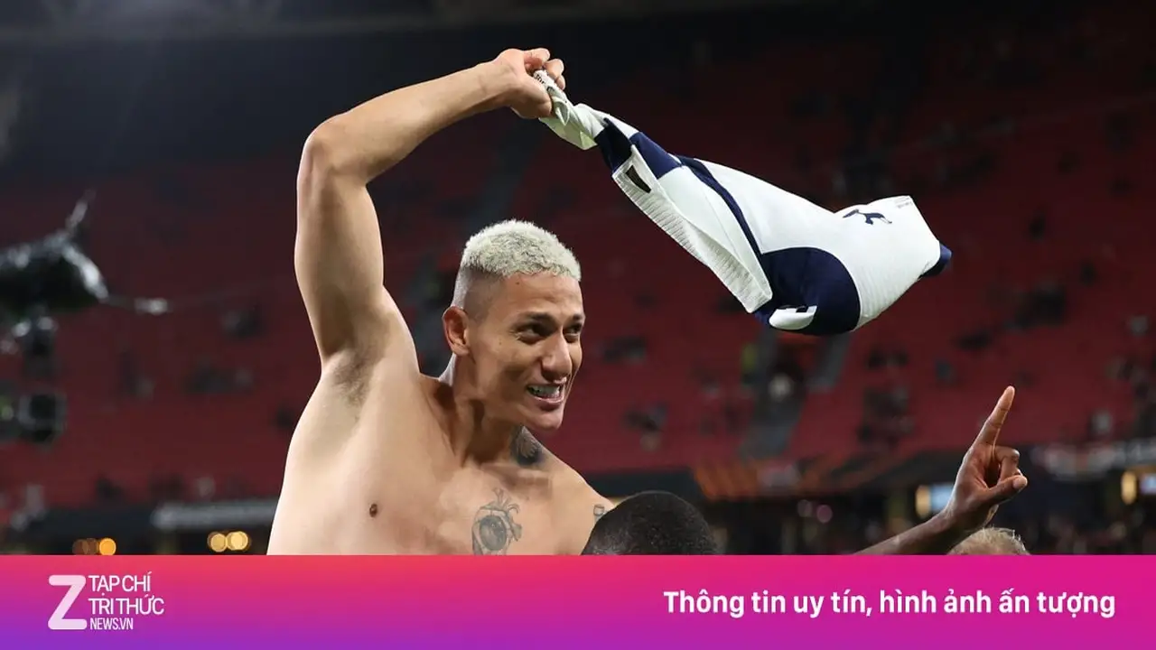 قد يُحدث توتنهام تحولاً جذرياً في كرة القدم الإنجليزية.